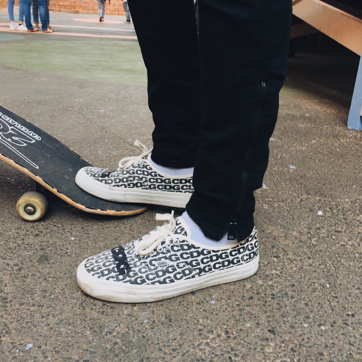 vans cdg