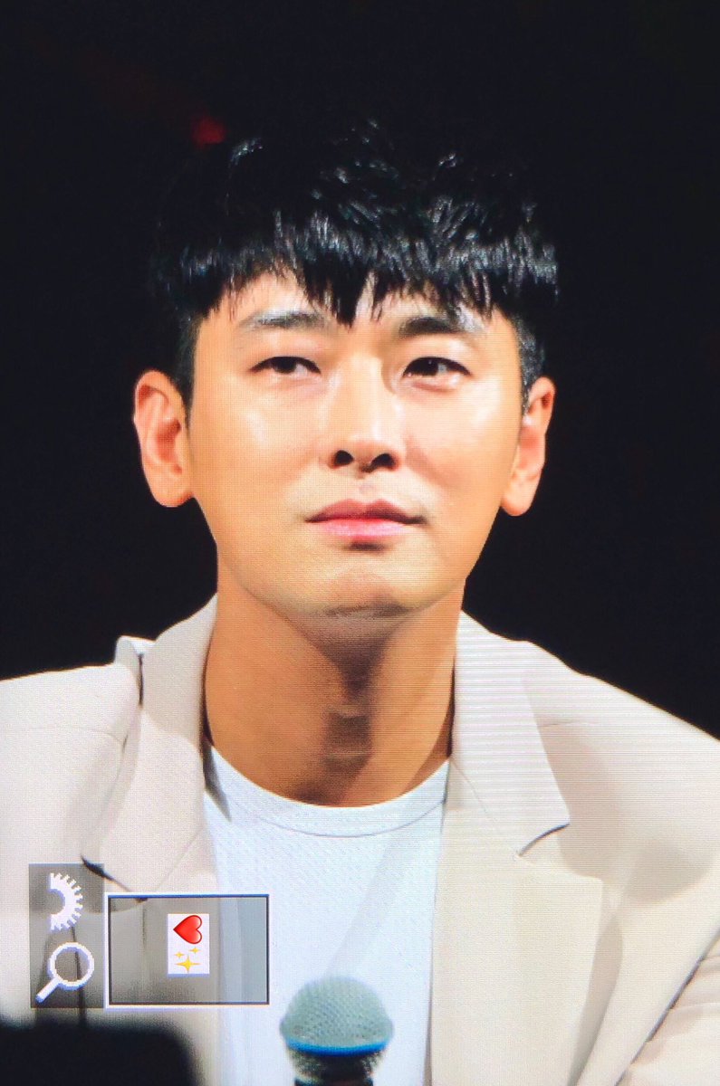 redclassic_0516's tweet photo. 190824 대만 팬미팅 프리뷰
#주지훈 #JUJIHOON https://t.co/GL91L7bt5B