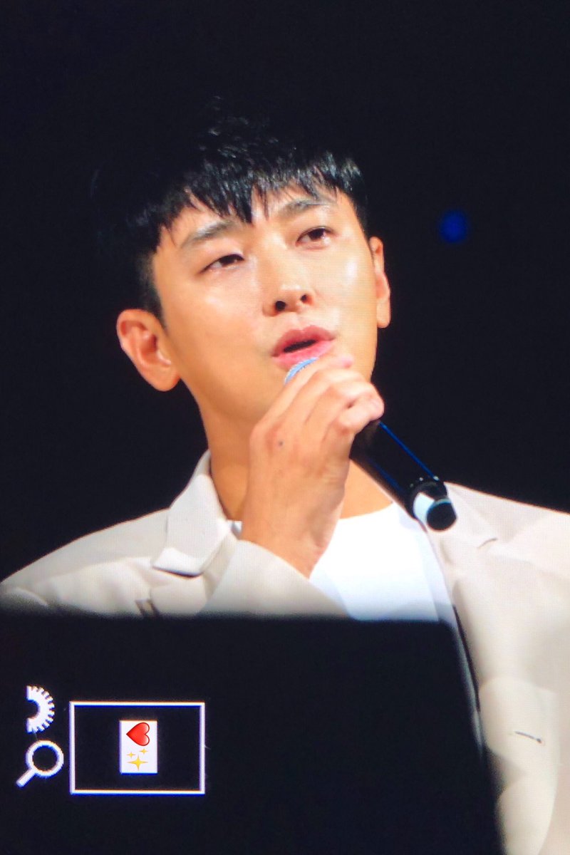 redclassic_0516's tweet photo. 190824 대만 팬미팅 프리뷰
#주지훈 #JUJIHOON https://t.co/GL91L7bt5B