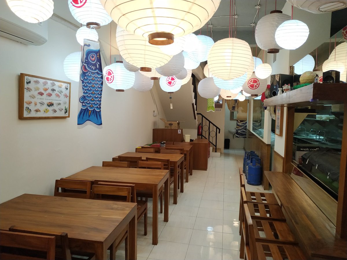 Umaku Sushi Bintaro

Blok MN no 1 Ruko Sentra Menteng, Jawa Barat
0812-1212-3153 g.co/kgs/yqMV9b