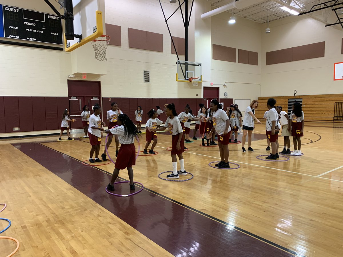 Ended our week with various team building &amp; cooperative activities!! @HcpsPe <a href="/HCPSGirlsPrep/">HCPS Girls Prep</a> @HCPS_SEL <a href="/pecentral/">PE Central</a> <a href="/thepespecialist/">Ben Landers</a>
