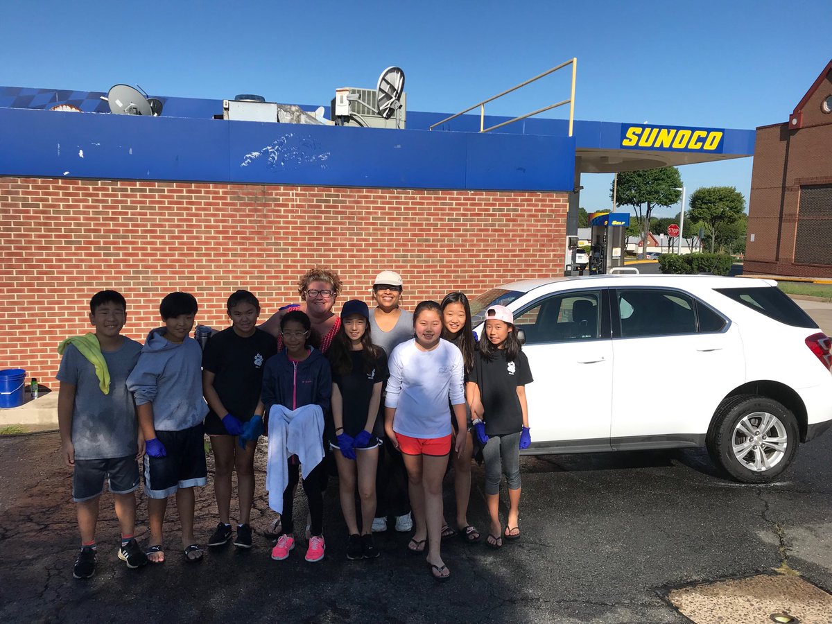 kapendergras's tweet photo. Thank you Mrs. Gant for supporting our students’ hard work! Her car is cleaned and she’s ready for the day! Who will be next? Join us at the Sunoco station in Centreville square. ⁦@TeacherGant⁩ ⁦@colinpowelles⁩ https://t.co/DH4X9rFZge