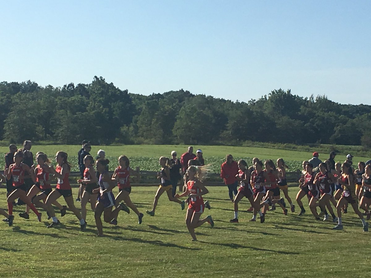 CoachKenAustin's tweet photo. The girls race is off and running. #countyclass @elwoodpanthers1 https://t.co/RXgpmSKm5W