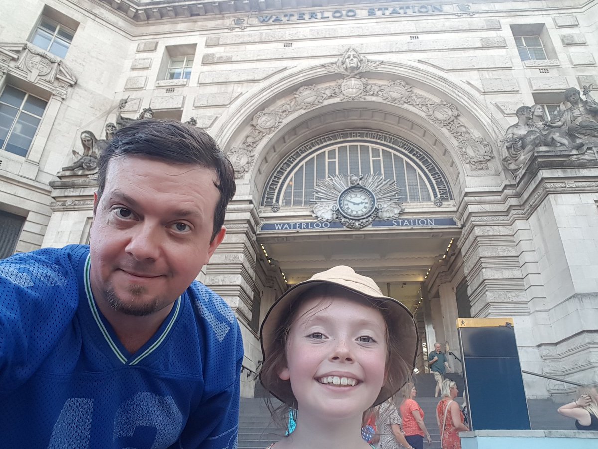 RockingRossK's tweet photo. @funkids @EuropaParkUK @EdEuromaus Ela and I are almost here... and we are ready to begin hunting for clues 🧐
#HolidayHunt https://t.co/qPlkCJSAHK