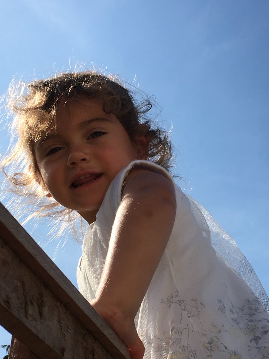 21olijas's tweet photo. ❤️#neverfailstomakemesmile ❤️#greatniece 😊 https://t.co/RAAW00xDR3