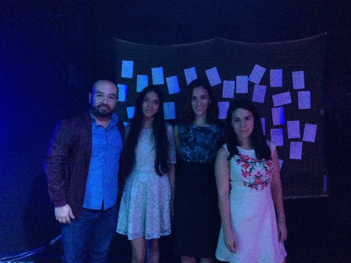 JiyermeGaF's tweet photo. Visitando @MicroTeatroMex temporada #PorAgua y grata sorpresa con dos cuartos: Mujeres pasadas por agua y Las sirenas no usan faldas... historias crudas, tristes, palpables, increíbles, humanas y perfectamente interpretadas por mujeres... impresionantes reflexiones https://t.co/yOZ03s5lRQ