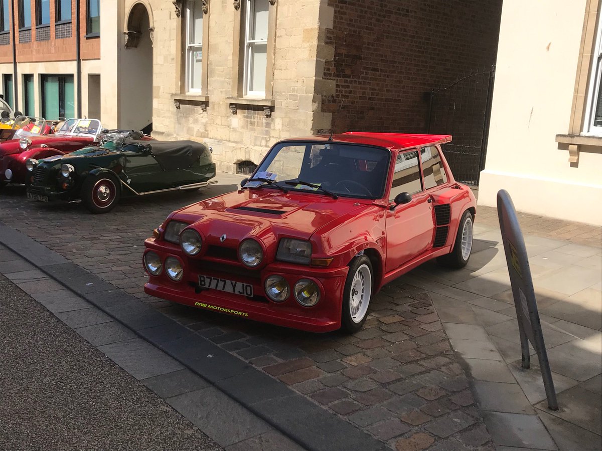 Lovely Turbo 2 lurker #GloucesterGoesRetro #Renault #RenaultTurbo # GroupB #rallying
