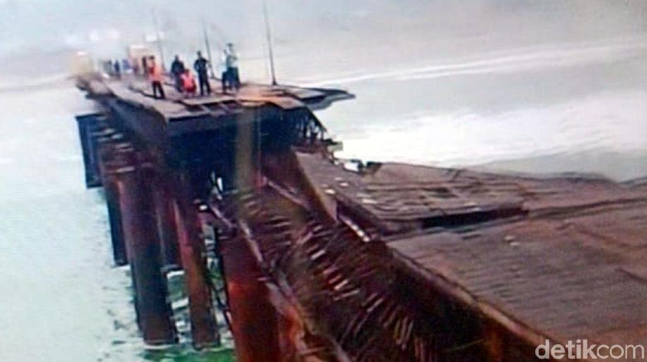 13 Pemancing Terjebak Dermaga Roboh di Sukabumi Berhasil Dievakuasi detik.id/6T5iSl