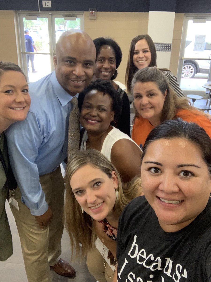 MrsFenske's tweet photo. Great meeting with Mr. Henry from Student Services. #wearewalker #CFISDWalker https://t.co/SOUqe1f8zx