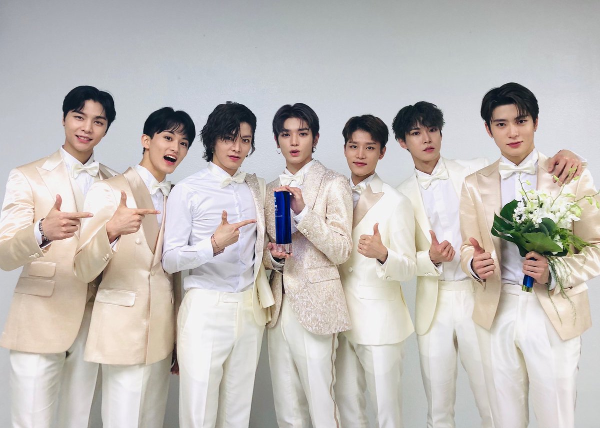 NCTsmtown_127's tweet photo. 👉🏆👍

#NCT127 #NCT #SOBA https://t.co/pbbyt2qunD