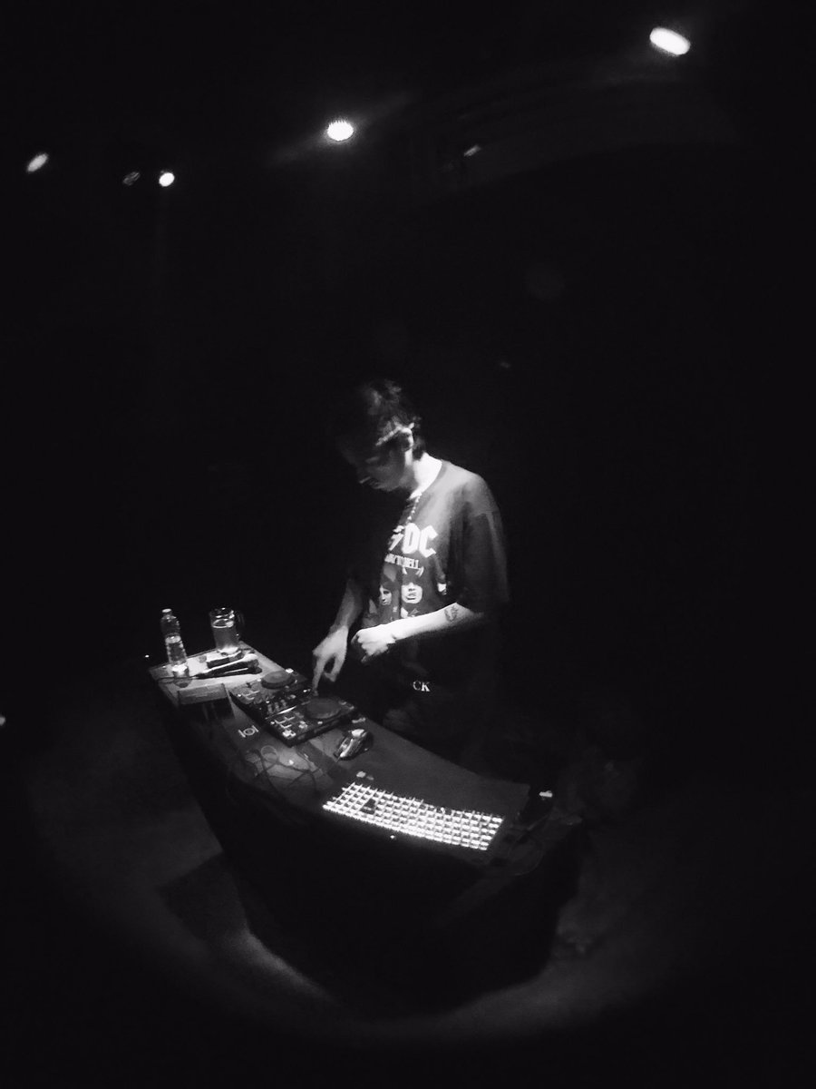 wearealtorder's tweet photo. .@ynzblknl, @reaktivemusic ve Epsilonite ile Bass Kartel Vol. 1 https://t.co/goOn2JY0Nt