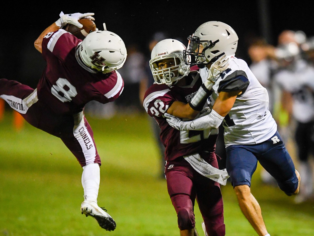 MlawrenceMike's tweet photo. Great evening for a great game, Colonels top Reitz to end series. Story/Gallery link: https://t.co/2Cp4IbD97O https://t.co/ODVymqxSQb
