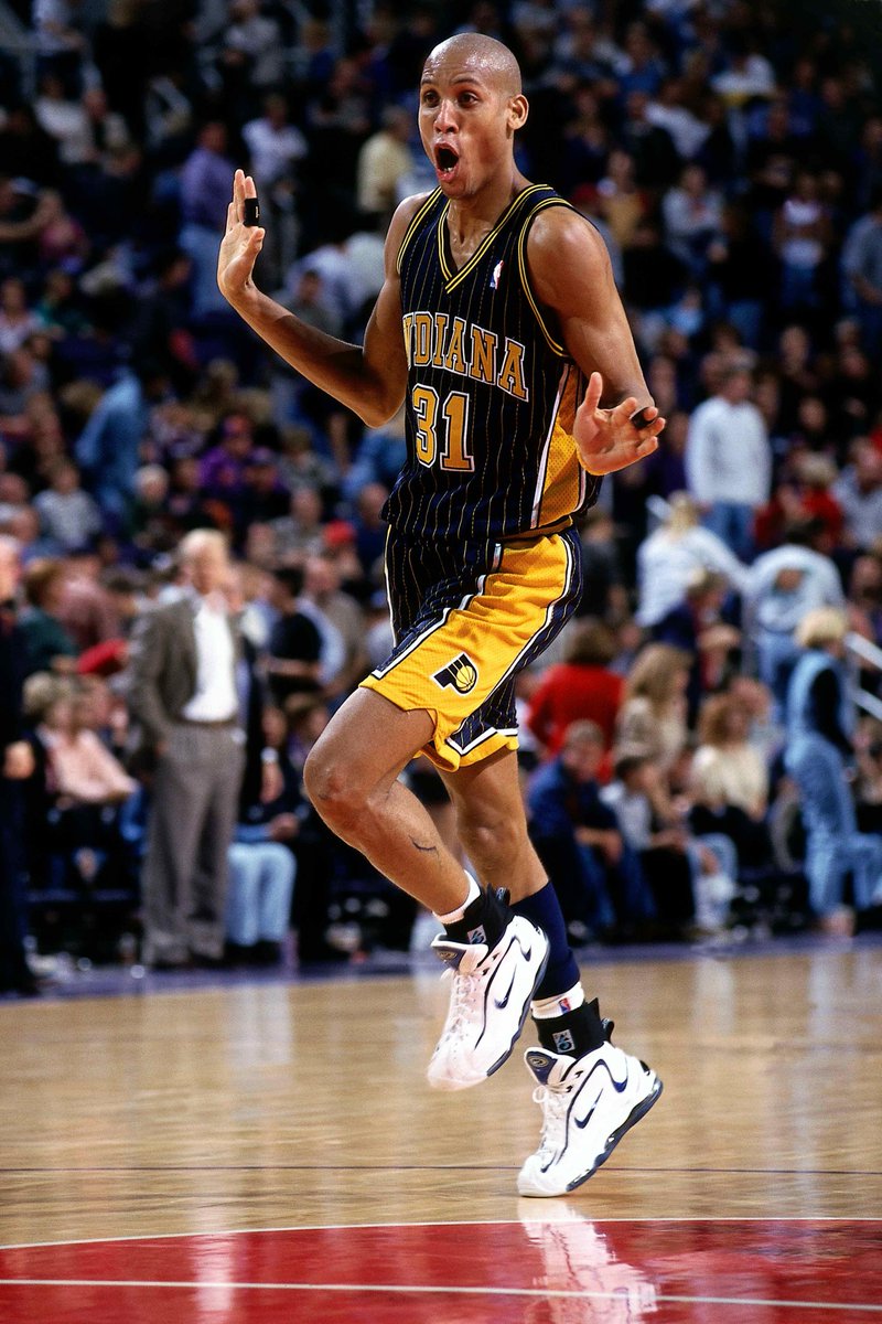 NBATV's tweet photo. - 5x All-Star
- 2,560 3PM (2nd in NBA history)
- Hall of Famer

Happy Birthday, @ReggieMillerTNT! https://t.co/rHEpGTboqb
