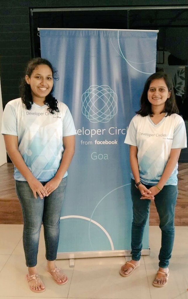 PrachiMahambrey's tweet image. @fbplatform sent its facilitators, customized jerseys with our names printed on it.
Thank you for the sweet gesture @facebook!
#facebook #devcircles #datascience #facilitators #devclustergoa
@devclustergoa
@iamvardhana