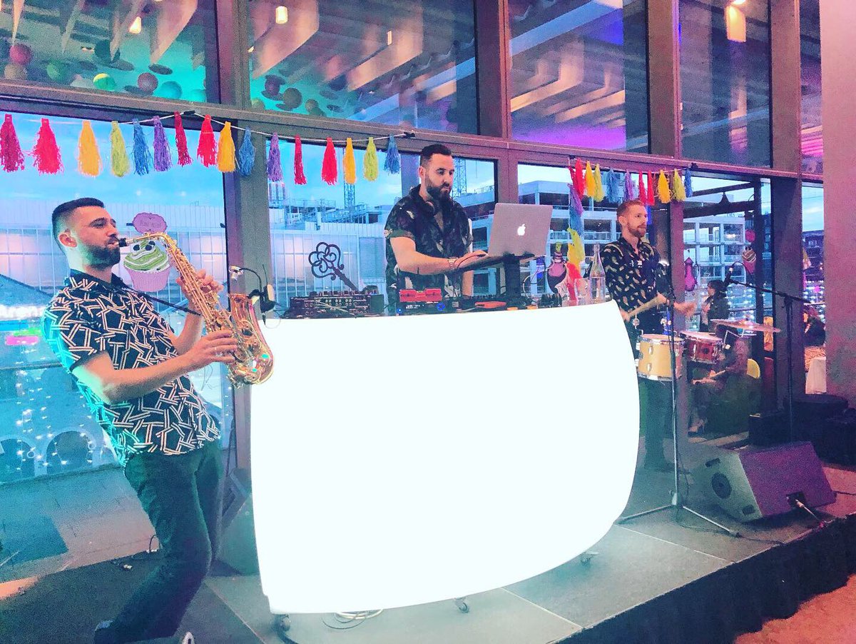 KeithHanna_'s tweet photo. Great gig last night with #SaxTheBeat @thegibsonhotel for the @PayPal end of summer party ππ§π·π₯ @7entertainments @MCIIreland #keithhannadj #events #dj #djsax #djsaxpercussion #mci #7entertainment https://t.co/ChNdZbuUTZ