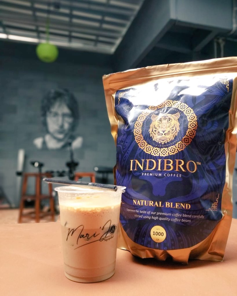 abay7789's tweet photo. Introducing Our Specialty Coffee
"INDIBRO" Premium Roasted Bean Coffee.
We have many more Variant :
*Indibro Natural Blend
*Indibro Robusta 
*Indibro Robusta Wine
*Indibro Italian Blend
*Indibro Java Preanger
*Indibro Dark Night
Get at @tokopedia @APJcoffeeline
#penggilakopi https://t.co/WwZIeeUQ3W