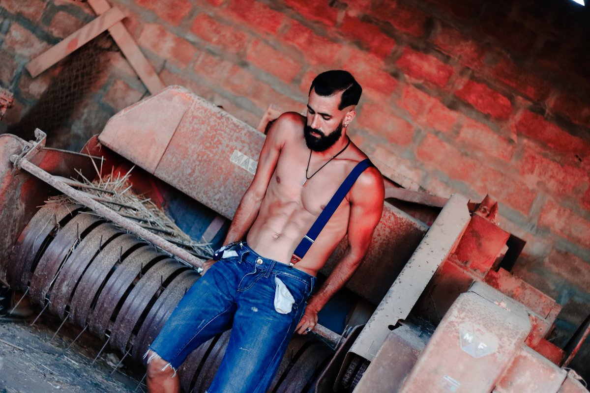 AnaVallsPhoto's tweet photo. 🔥
Modelo: Víctor Óscar Juaranz
Location: Casas Baratas. Ibiza.
.
📸@anavallsphoto 
#ibiza #eivissa #photography #fotografia https://t.co/uVMv6OGoeD