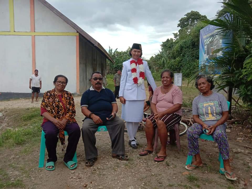 Maluku_Utara's tweet photo. Dimana kepedulian Pemda dlm hal ini BUPATI HALUT Ketika Anak kami WELNA LAHENGKO sudah mewakili halut sbgi Anggota paskibraka Nasional di JKT.
Ktika kembali ke halut hanya dibiarkan pulang sendiri dgn biaya sendiri sampai ke desa BORI dgn menggunakn mobil penumpang. #miris... https://t.co/ed5QFD4tQA