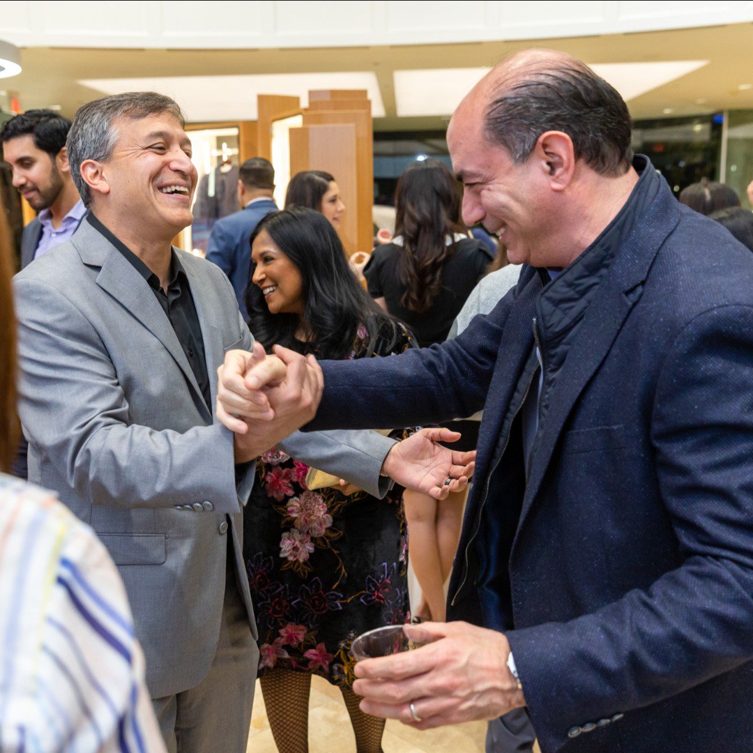doctors_indian's tweet photo. Last year we had many memorable moments at our Cars and Wine event! We hope to see you all again October 12th!
Register here: https://t.co/VmOshhaexQ
#idahouston #carsandwine #community #houstondoctors https://t.co/eWtVMOB7c6