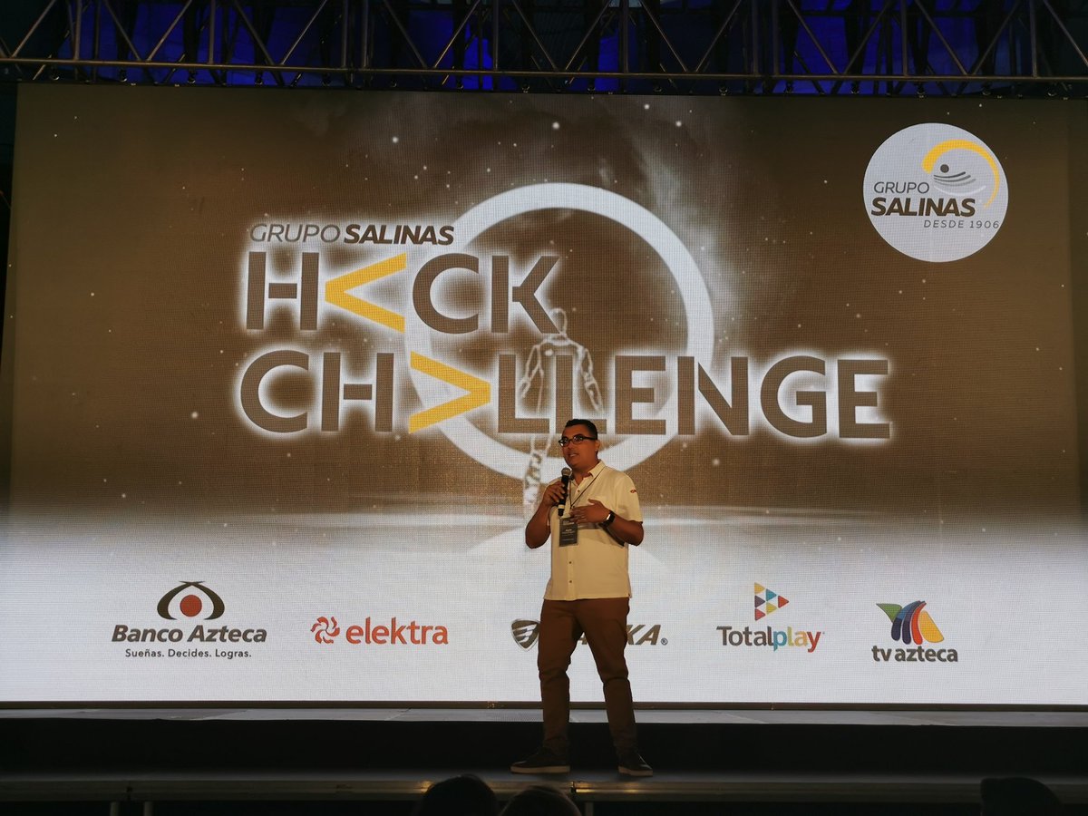 dokrent's tweet photo. Comenzando! #GSHackChallenge #coding #banca #DigitalTransformation #disruptech2019 https://t.co/yyWgnCcjch
