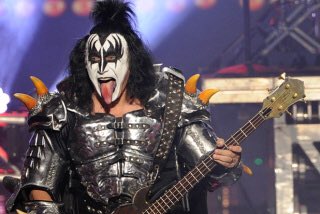 Happy Birthday   Gene Simmons
8 25   KISS                                     