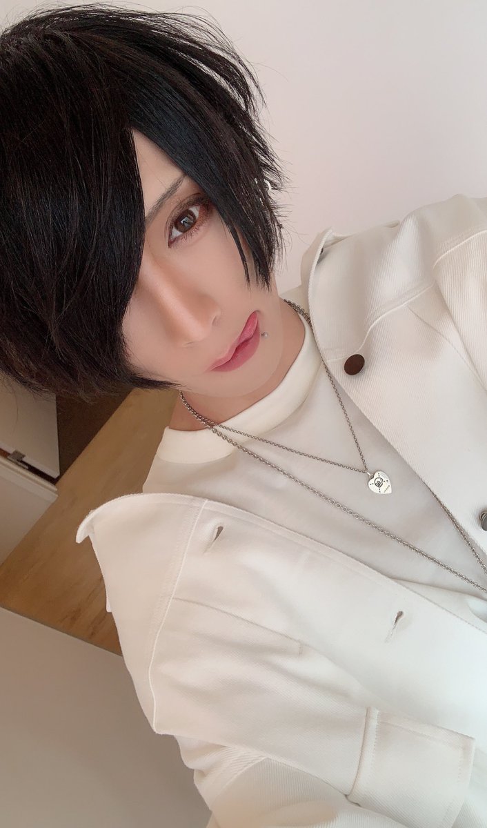 official_haku's tweet photo. 個別握手会、2部も3部も参加してくれたみんなありがとう   お顔見て話すのが1番安心します   10月まで寂しくなるけど色々楽しみに待っててくれな https://t.co/rbrclUT8XQ
