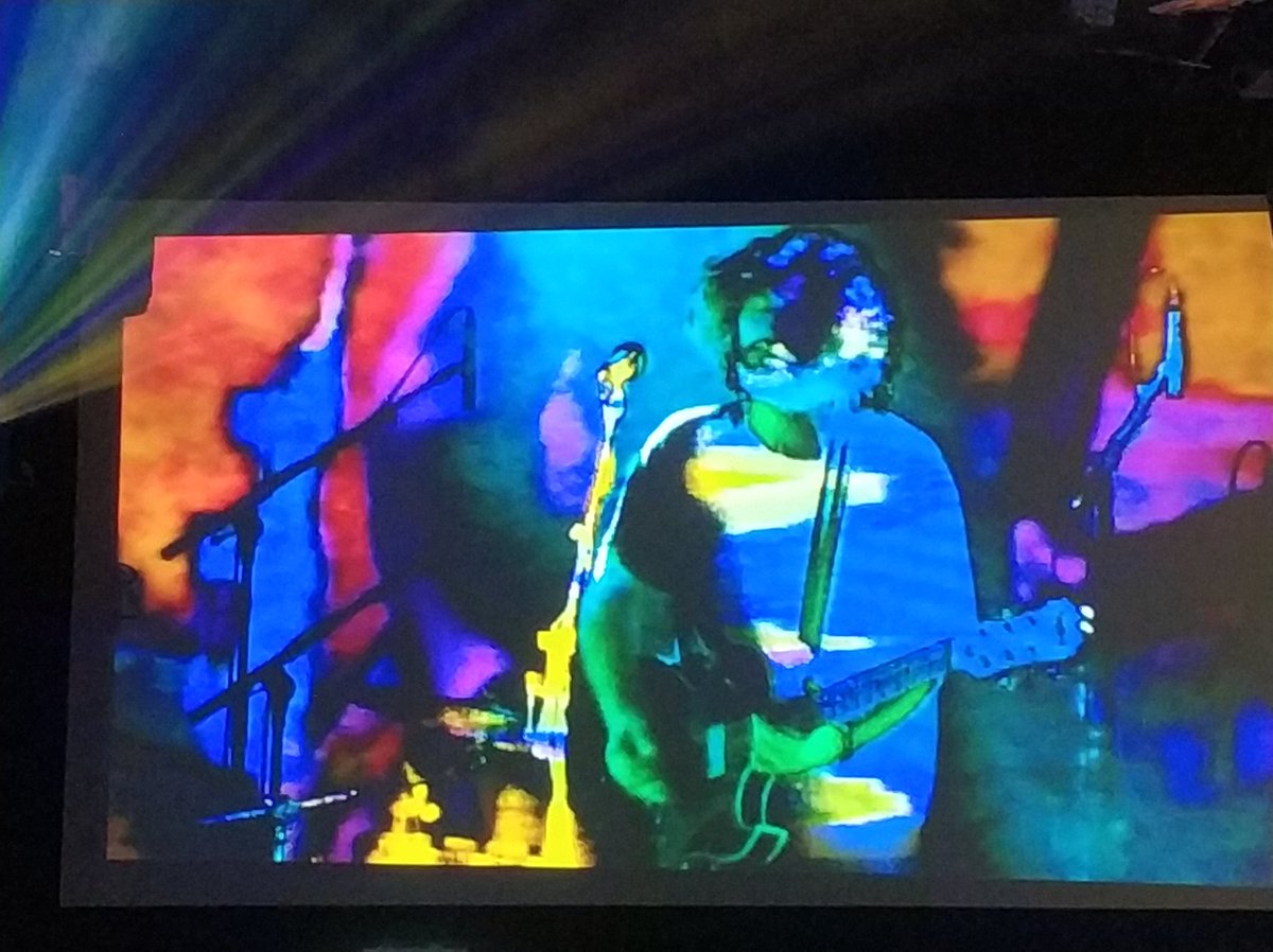 ErikKohl's tweet image. Ha, begonnen.
#fuzzclub #effenaar