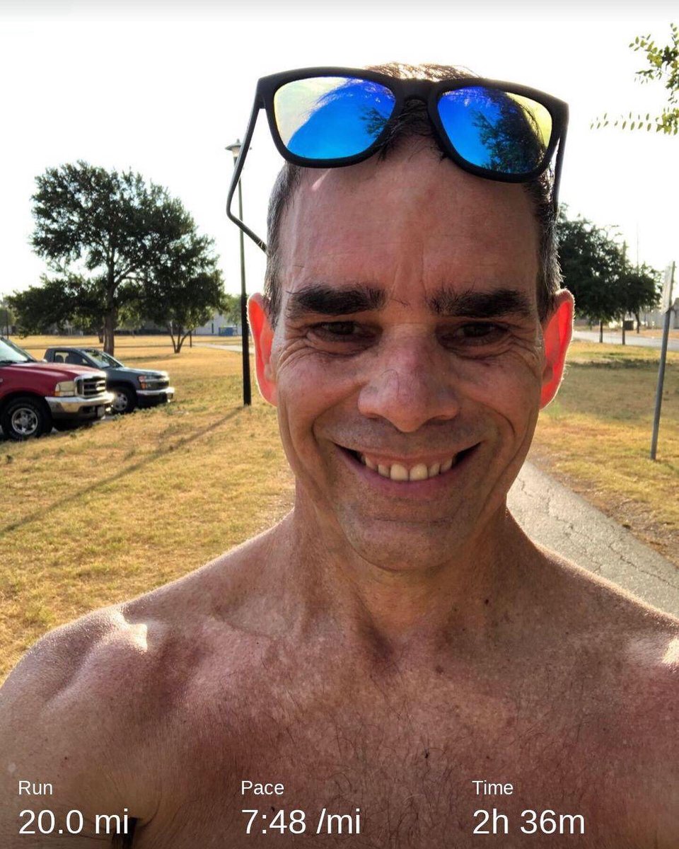 foot55's tweet photo. Depletion Run on Depleted Legs in Depleted Body + Strength Session = FULLY DEPLETED 😂. No calorie intake run. 36 Days to Berlin. #berlin2019 #berlinlegend #bmwberlinmarathon2019 #saturdaylongrun #depletionrun #20milesdone #summertraining #runtowin #naflagvisorsw #cheers https://t.co/RPQDGGpFtr
