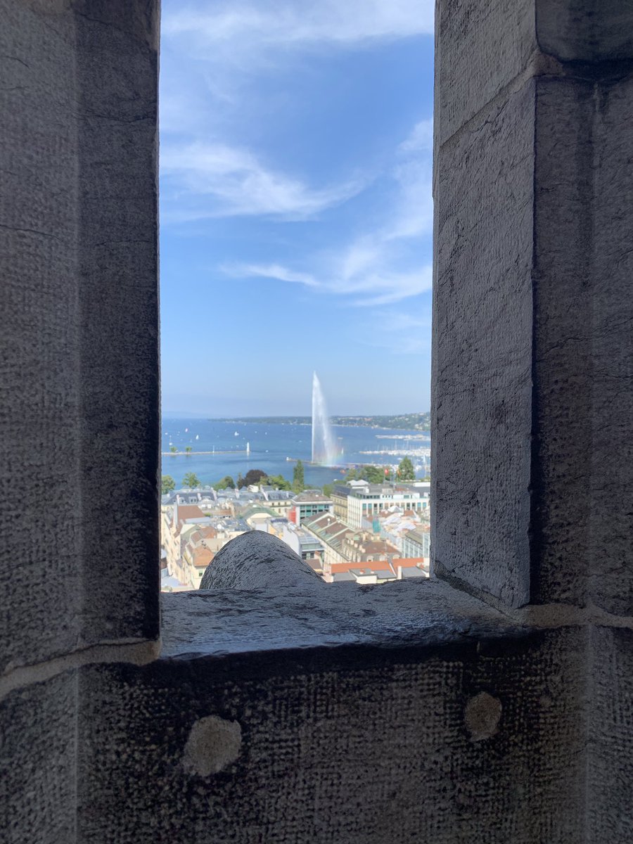 914sqn's tweet photo. @ComdtAC Much better view from the top of the cathedral 😀where our OIC was on Wednesday with OC 606 Sqn - enjoy the mountains https://t.co/z80zKK53do