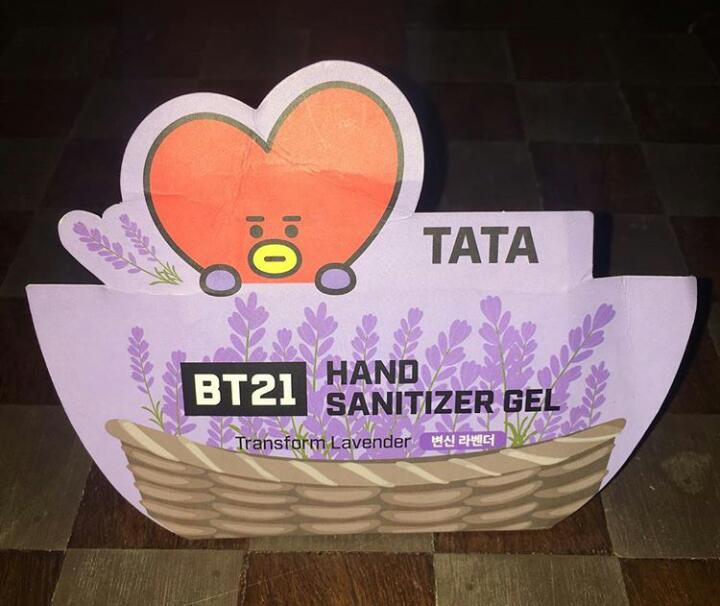 Eiyqachim2's tweet photo. [HELP RT] 
want to clear stock..(ASAP)
BT21 HAND SANITIZER GEL..

💜 Only available for VAN, TATA, CHIMMY and COOKY
💜Normal Price : RM45(WM), RM55(EM), inc postage
💜New Price : RM35(WM), RM45(EM) inc postage. 
💜Valid until tomorrow night only.

@BTS_twt #BT21 #clearstock https://t.co/4YIIlOxBrZ