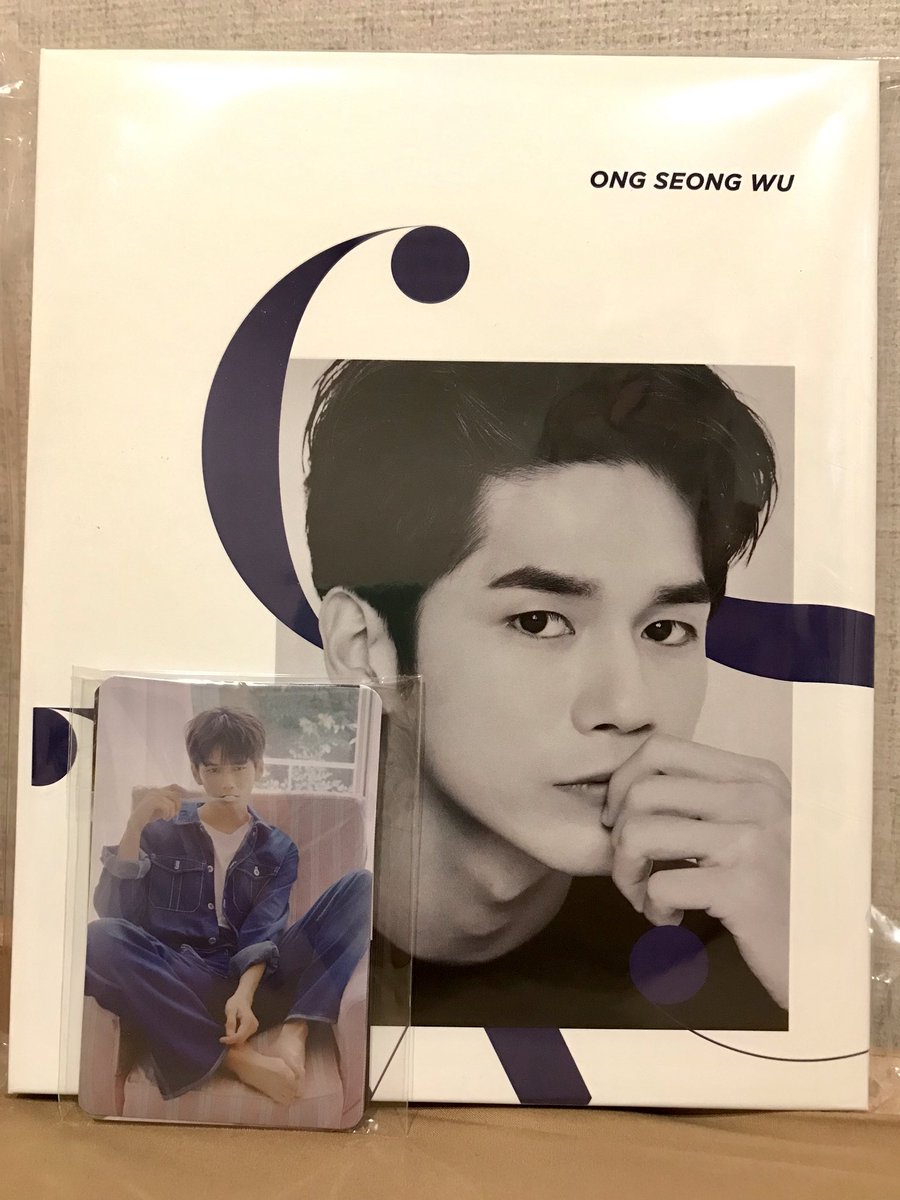 ongnae_'s tweet photo. 🎊เนื่องในวันเกิดซองอู🎂🎊
แจก Binder นิทรรศการ 1  เซ็ตค่ะ

 🌟 แค่รีทวิตนี้ ไม่ต้องฟอลก็ได้นะคะ
(สงวนสิทธิเฉพาะเมนซองอูเท่านั้น) 

⚡️สุ่มผู้โชคดีวันที่ 27/8 ค่า😊

#옹성우_생일축하의_순간 
#ONG_HAPPY_DAY
#HAPPY_ONGSEONGWU_DAY #ONGSEONGWU
#옹성우
#องซองอู https://t.co/RHUyZDK4IE