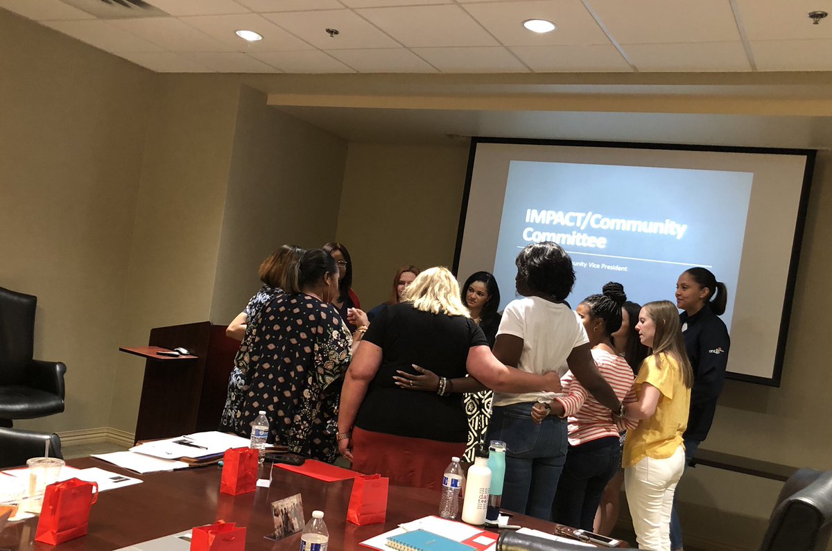 JLGNF_Pres's tweet photo. A great moment of sharing connections when talking about community at today’s new member orientation. Welcome new JLGNF members! #jlgnf https://t.co/IOyjNMnECh