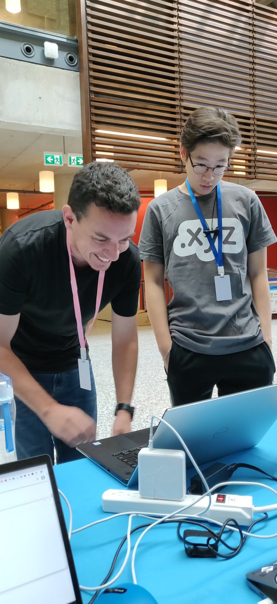 elbruno's tweet photo. Support time with the amazing crowd at  #HT62019 @HackThe6ix and the great @microsoftcanada stuff #mvpbuzz https://t.co/tUiH6YkUnG