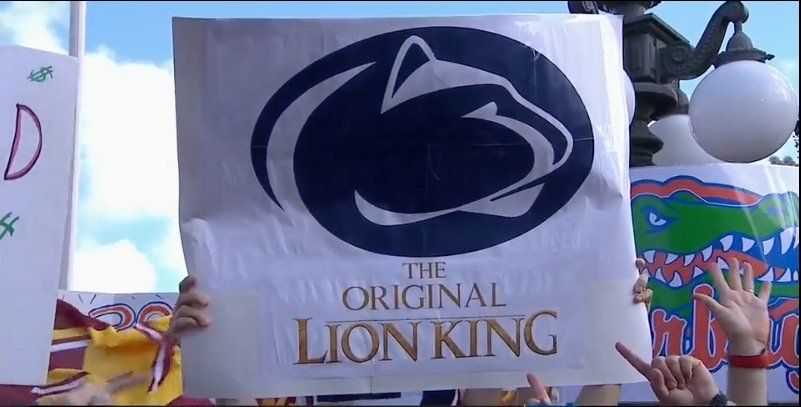 RedditCFB's tweet photo. This script is reportedly stuck in development hell since no one at Disney can figure out what a "Nittany" is. https://t.co/MMCUxV980S