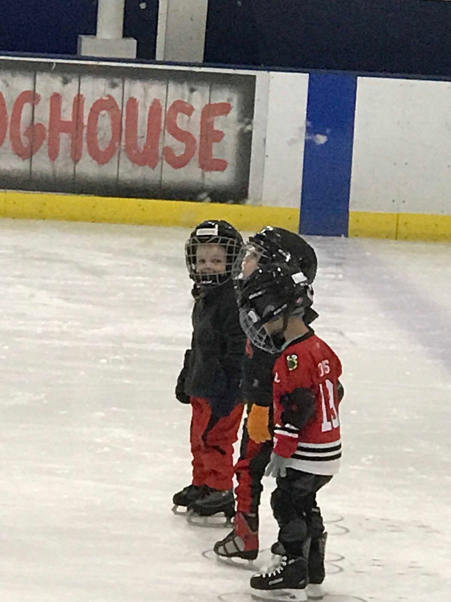 Back on the ice! ❤️ 🏒🥅⁦@Glaciericeskate⁩ ⁦<a href="/zakarykurzawski/">Zakary Kurzawski</a>⁩ #hockeygirl