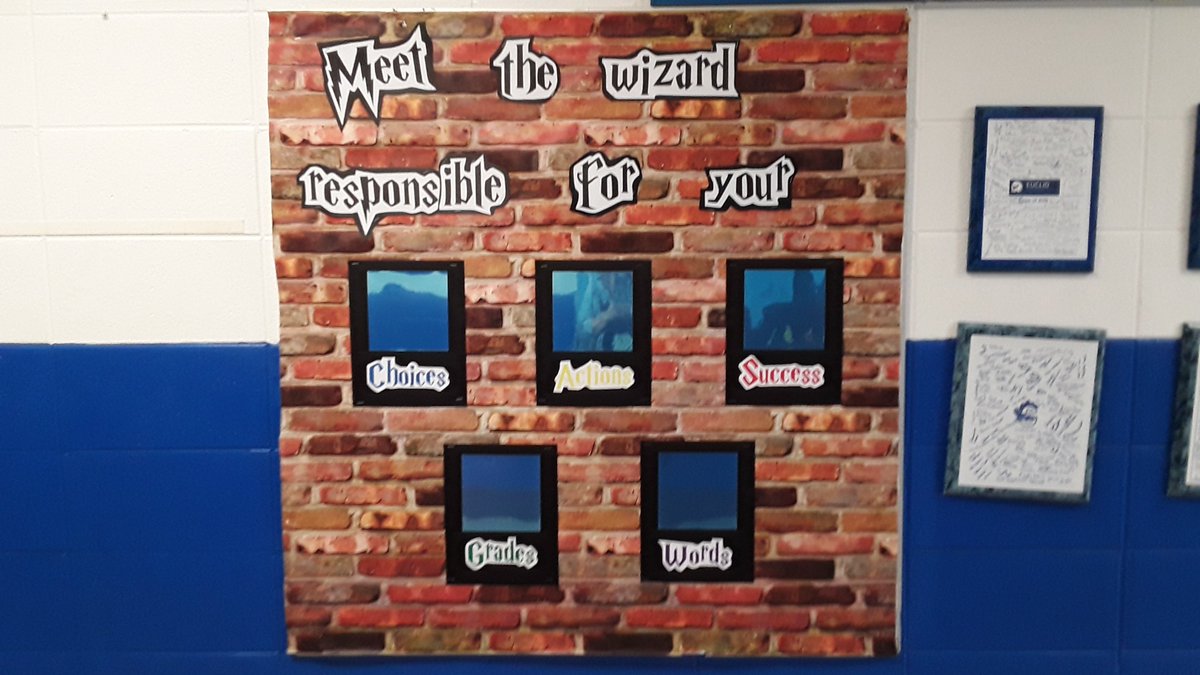 Mrs. Honsa tweet media