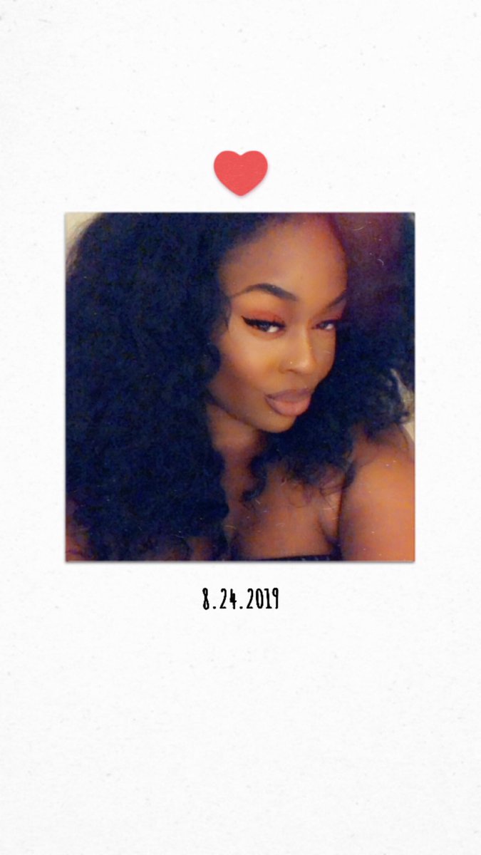PortiaMonique_'s tweet photo. Happy Saturday Beautiful People ❤️❤️❤️💋#SaturdaySelfie #VainMuch💋 #PortiaMonique https://t.co/FckKpIhMVK