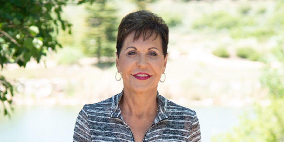 JoyceMeyer's tweet image. Joyce reminds us that we all face challenges in life and it’s easy to get caught up in the stresses and pressures of daily living. Read more at fal.cn/33Cig #JoyceTEaching #TotalFreedom