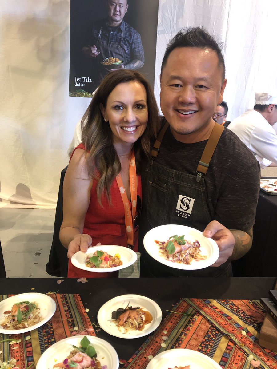 The great <a href="/jettila/">Jet Tila</a> serving up some Thai hot smoked Loch Duart salmon with palm sugar jam. 🙌🏻 #lafoodwine