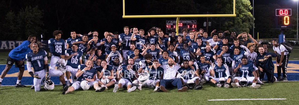 Such an amazing game last night! <a href="/echs_ss/">ECHS STUDENT SECTION</a> @echs_sports <a href="/BlazerYearbook/">Blazer Yearbook</a> <a href="/ElkhartSchools/">Elkhart Comm Schools</a> <a href="/echs_blazerclub/">Blazer</a>