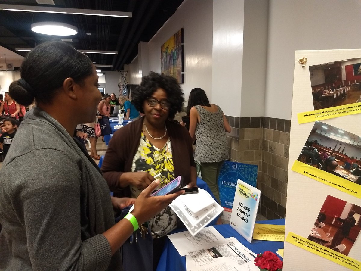 1heyalright's tweet photo. @naacp_pcmd  met lots of great parents today at the back to school Fair @MCPS https://t.co/5UioA0B9JO