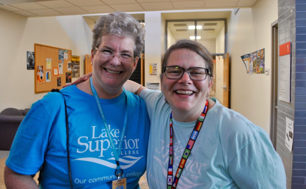 LSC_Duluth's tweet image. A big thank you to our fabulous employees who helped out at today’s Early Bird event. From President Rogers to faculty, staff and student workers, it was all hands on deck and it was a huge success thanks to all of you! #SupportingStudentSuccess #LakeSuperiorCollege