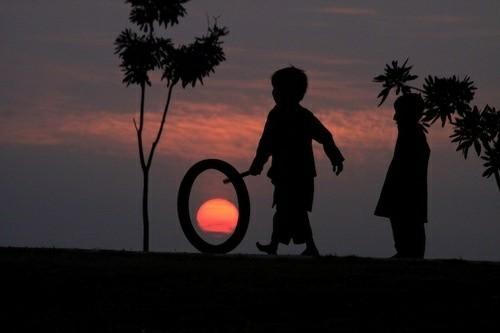 Sajith10169253's tweet photo. நினைவுகள் இல்லையென்றால்
தனிமையும் தற்கொலை செய்து கொள்ளும் https://t.co/KgKDVOmBzg
