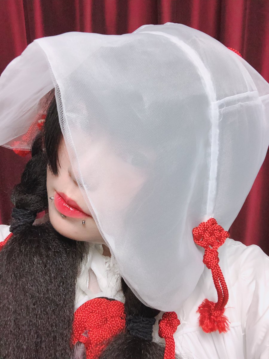Fu_23ch's tweet photo. ⛩新作⛩
【TUNOKAKUSI】
和なボンネットの新作。
とーっても軽くて柔らかく、装着感が楽ちんなお帽子です。
折り曲げて変形させても〇。
前後反対でも〇。
組紐の留め具をとめることにって、フードとしてもお使い頂ける使い方いっぱいのアイテム。
3色展開予定。
後日また詳細載せます。
#Fugamon https://t.co/IsZL7UOPXs
