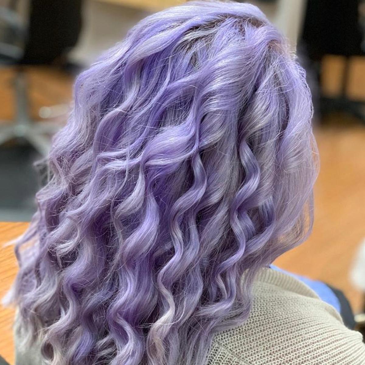 SmartStyleSalon's tweet photo. π We can't get enough of this gorgeous hair color created by SmartStyle salon manager Amber. π #MySmartStyle #LavenderBlonde https://t.co/eVQb5JUJAJ