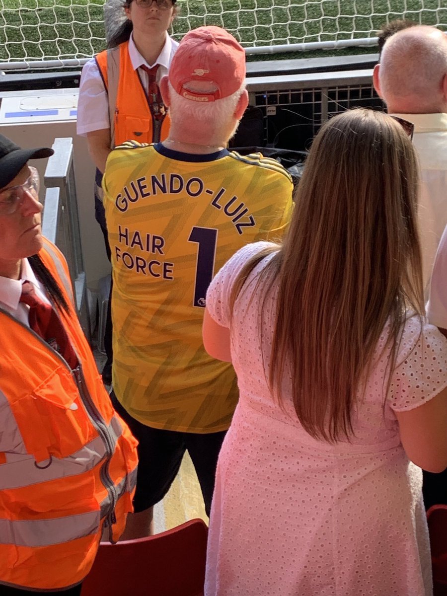 FootballJOE's tweet photo. Didn’t think it was possible to ruin Arsenal’s away kit, and yet... https://t.co/8V05761PWq