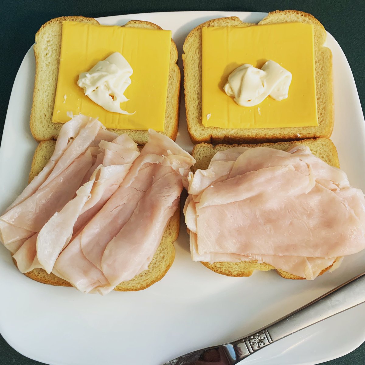 Lehrhaupt's tweet photo. Saw my boy making sandwiches today and now I have questions…
Who does this?
Is this even a sandwich?
#mortified #sandwichfail https://t.co/GiBKvoSpm8