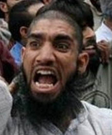 binQunduz's tweet photo. Tutku değerli bir duygu ama neye tutkulu olduğun seni tanımlar.

Adam yazar, gazeteci, edebiyatçı, tarihçi, bilim adamı, sanatçı, profesör, kısaca entelektüel. Konu futbol olunca birden şuna dönüşüyor; https://t.co/lcDeUgRDPK
