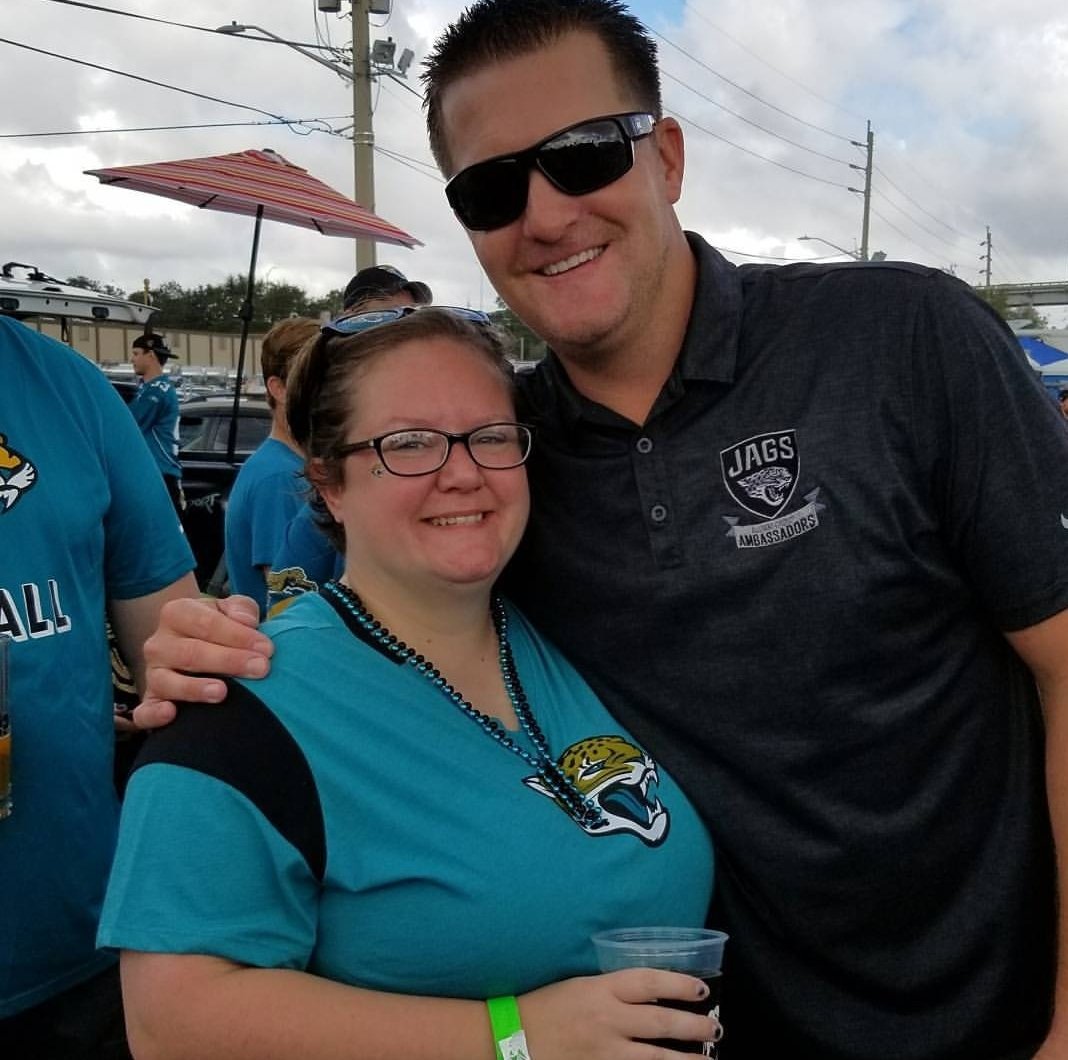 mindlessali's tweet photo. I don't want the #DUVALBCB fun to end. We've conquered the hash tag, and it was so great seeing all those memories. Here's a few more. @BoldCityBrigade @TealStHooligans https://t.co/gNhzg1C484