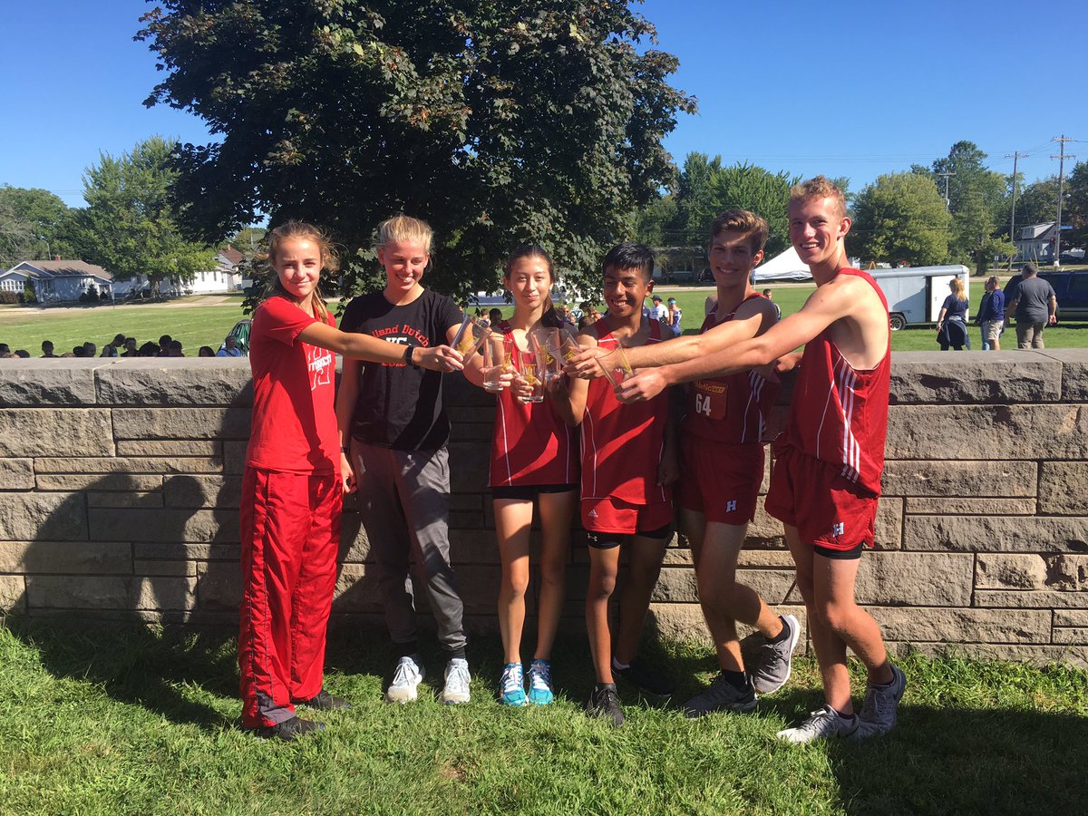 CoachBurmeister's tweet photo. #DutchXC’s first #hardwarepic of the 2019 season! #glassware #pintglasses #top30 https://t.co/RNeZVrLHwA